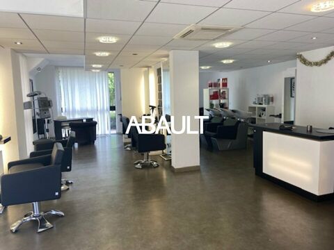 LOCAL COMMERCIAL &agrave; LOUER 1600 31770 Colomiers
