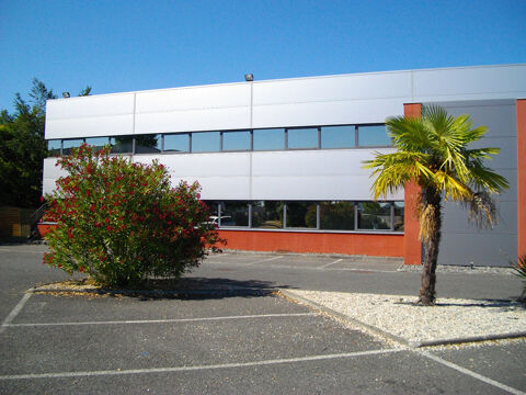 Bureaux &agrave; LOUER 2593 33700 Merignac