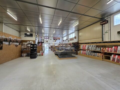  LOCAL COMMERCIAL à LOUER 