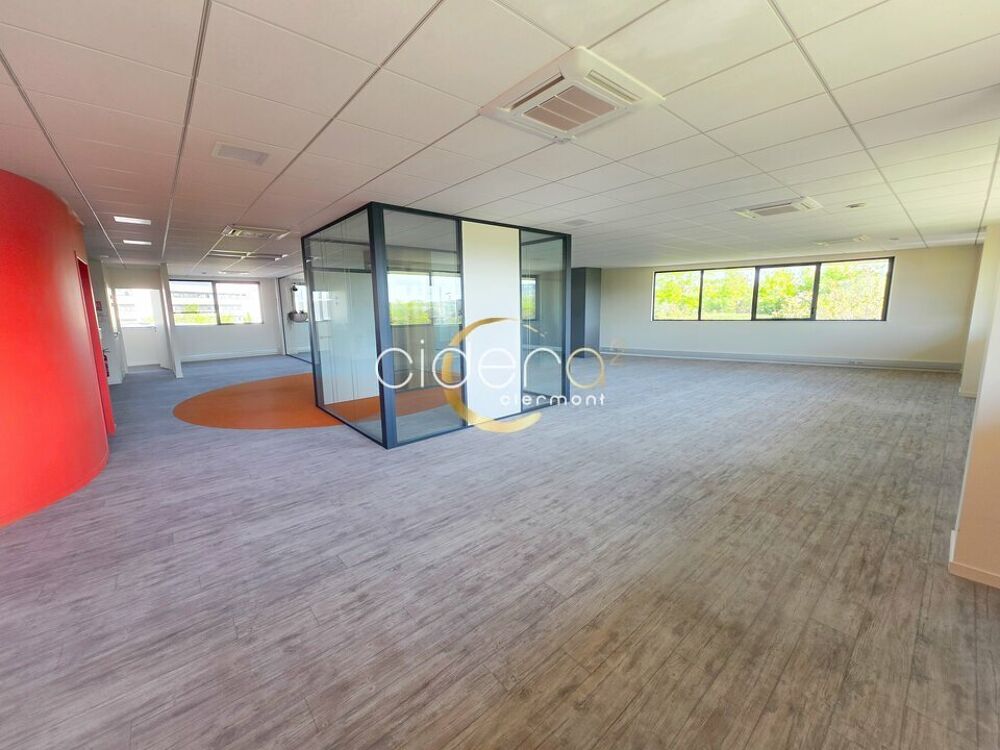   BUREAUX à LOUER Cournon d'auvergne
