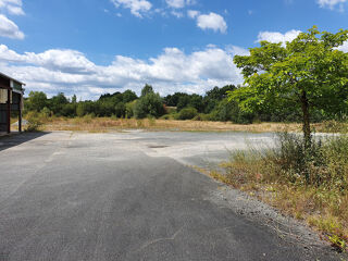  Terrain à vendre 16000 m²