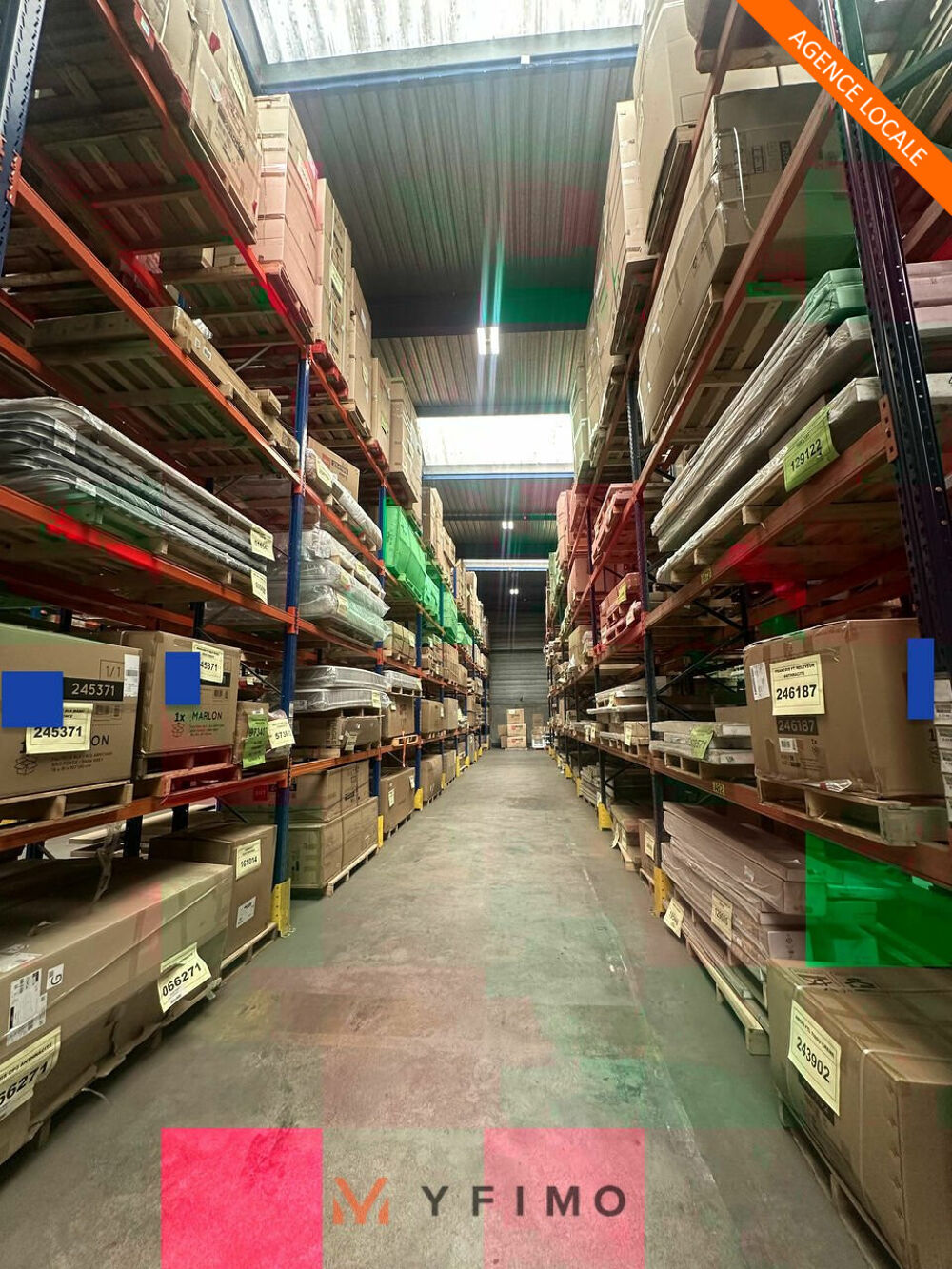  2 100 m2 ACTIVITE - ENTREPOTS à LOUER 