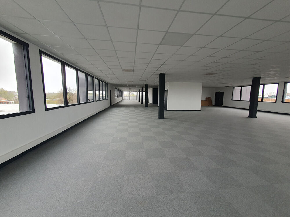   Bureaux à LOUER Merignac