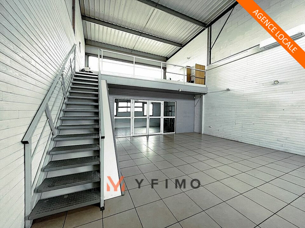   ACTIVITE - ENTREPOTS 125 m2 à LOUER 
