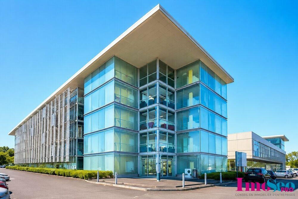   BUREAUX à LOUER 