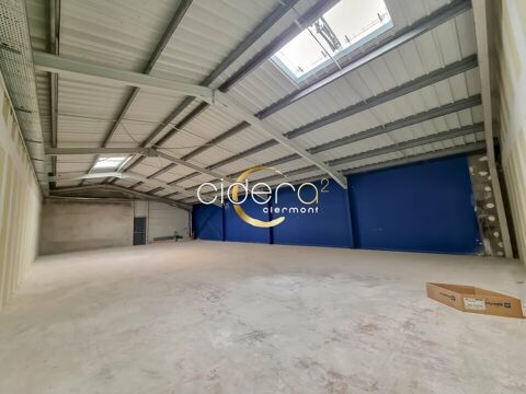 LOCAL COMMERCIAL &agrave; LOUER 2083 63800 Cournon d'auvergne