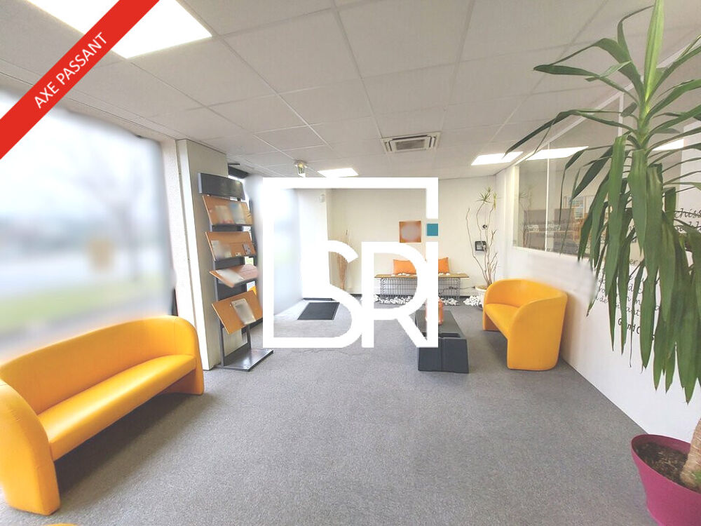   BUREAUX - LOCAL COMMERCIAL à LOUER 