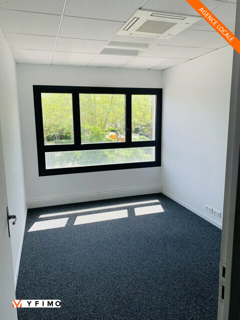   149 m2 BUREAUX à LOUER 
