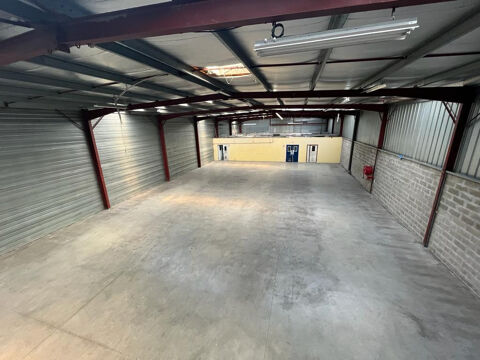 Entrep&ocirc;t / Local industriel &agrave; LOUER 4800 33130 Begles
