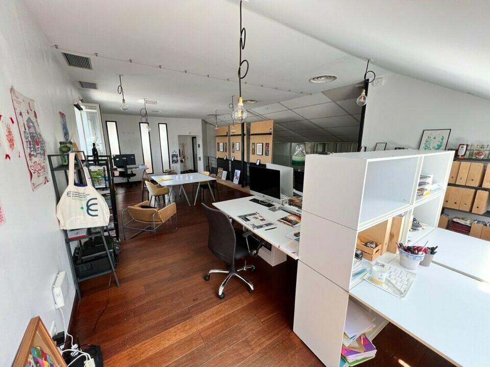   LOCAL PROFESSIONNEL  à LOUER Biarritz