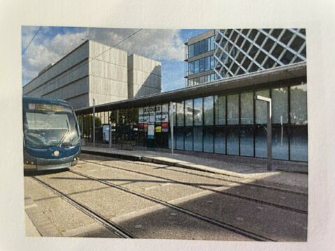 LOCAL COMMERCIAL à LOUER 1802 33310 Bordeaux