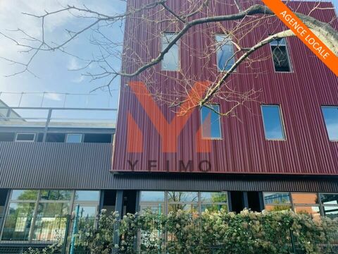   1298 m2 ENTREPOT ET BUREAUX à VENDRE 