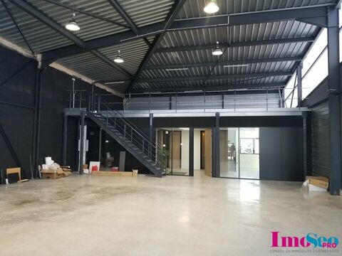 Entrep&ocirc;t / Local industriel &agrave; LOUER 3250 33700 MÉrignac