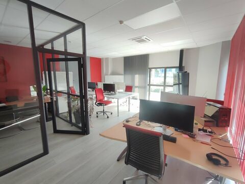 BUREAUX MODERNES &agrave; LOUER 1420 38300 Bourgoin-jallieu