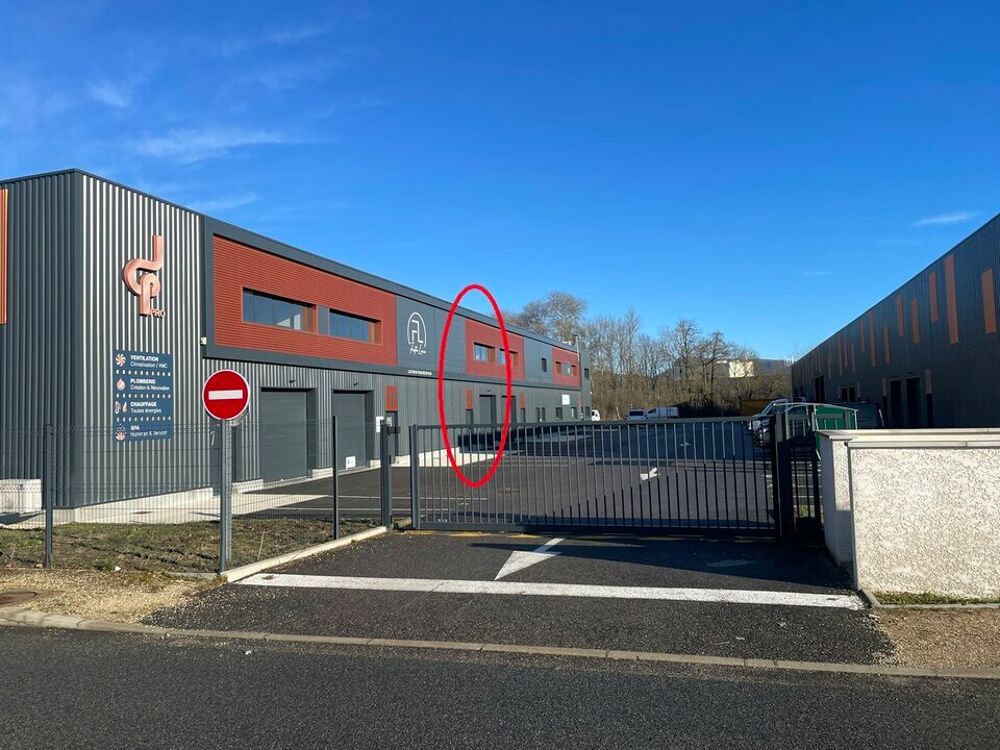   LOCAL D'ACTIVITE à VENDRE Aoste
