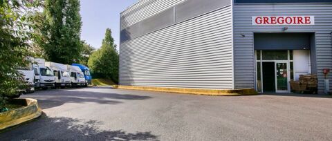  1423m2 - ACTIVITE ENTREPOTS à LOUER 