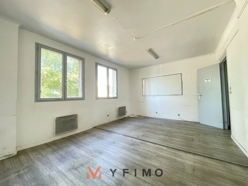  LOCAL COMMERCIAL / BUREAUX à LOUER Mantes-la-jolie