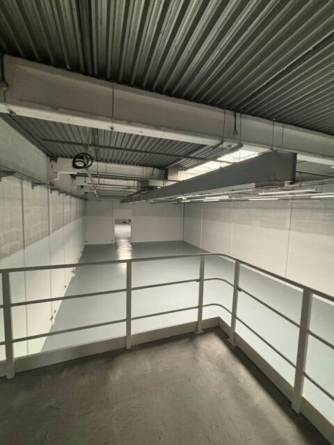   1460 m2 - A LOUER  à LOUER 