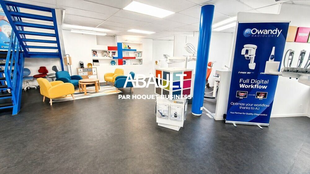   MIXTE ACTIVITES-BUREAUX à LOUER 