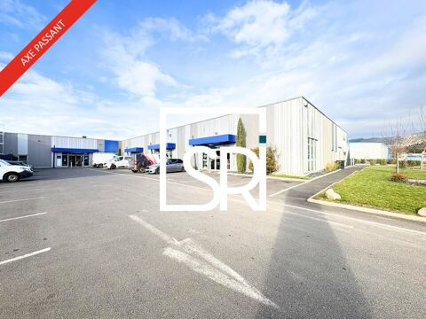 LOCAL COMMERCIAL &agrave; LOUER 1504 63300 Thiers
