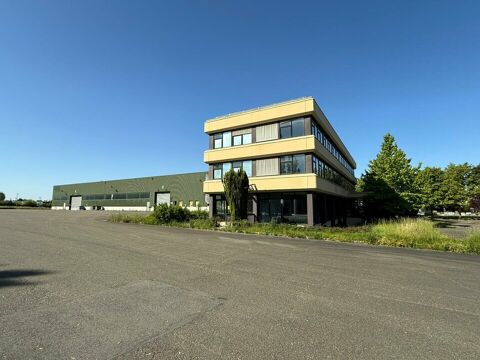   3705m2 - Local d'activité & Bu à VENDRE 