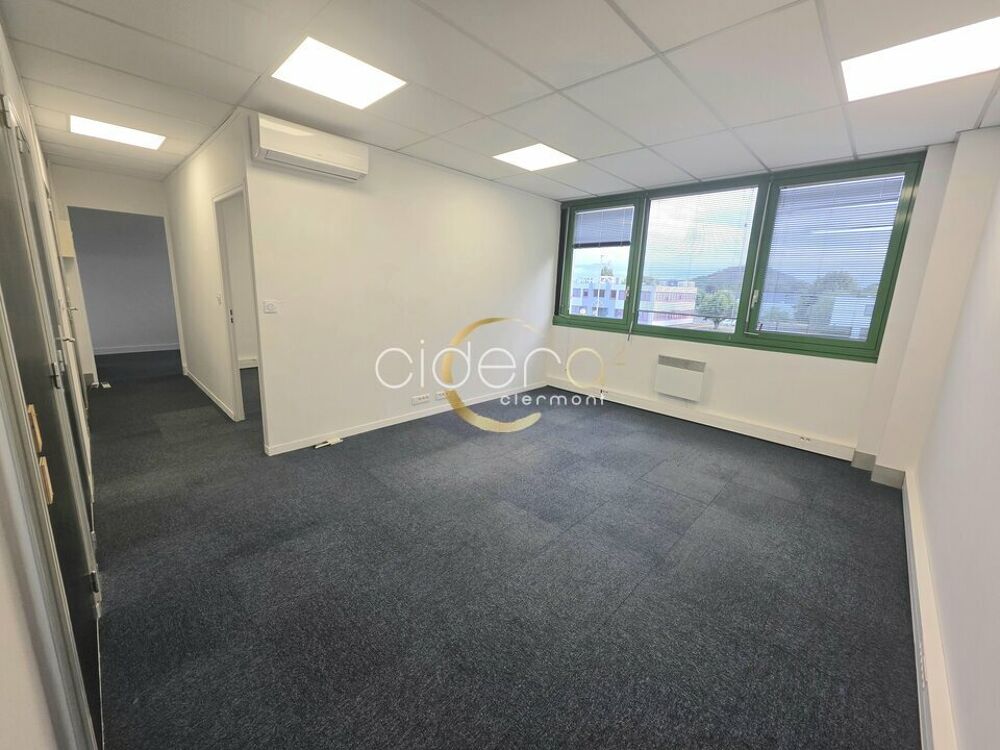   BUREAUX à LOUER 