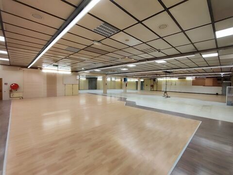   LOCAL COMMERCIAL 1500 M² à VENDRE 