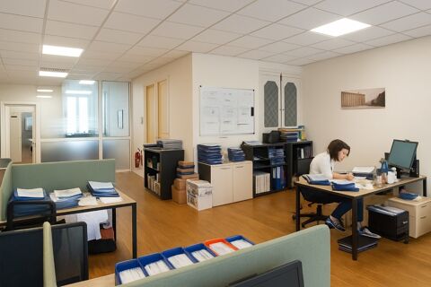   Bureaux à LOUER 