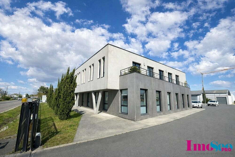   BUREAUX à LOUER 