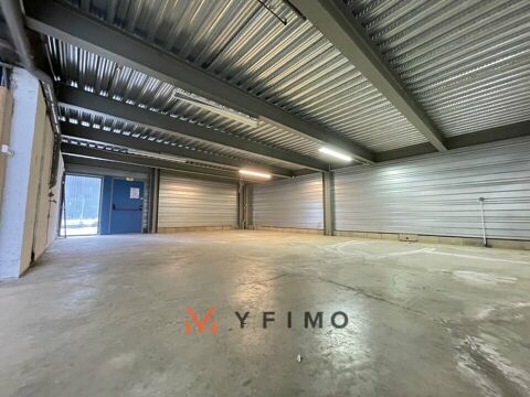   Local d'activité/stockage à VENDRE 