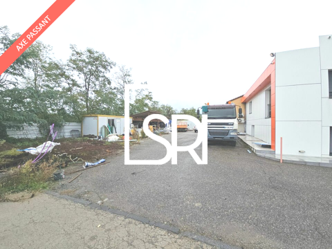 Entrep&ocirc;t de 40 m2 + bureaux +  &agrave; LOUER 3000 63118 Cebazat