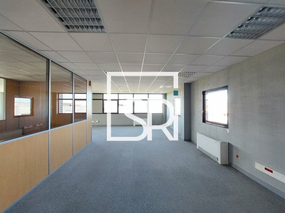   BUREAUX à LOUER Cournon d'auvergne