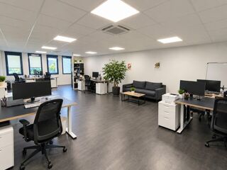   BUREAUX à LOUER Vaulx milieu