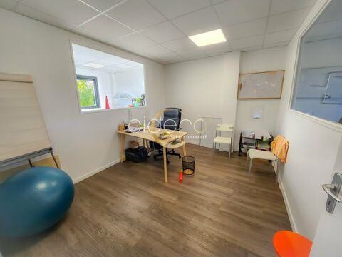   BUREAUX à LOUER 