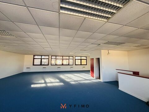   150 m2 BUREAUX à LOUER 