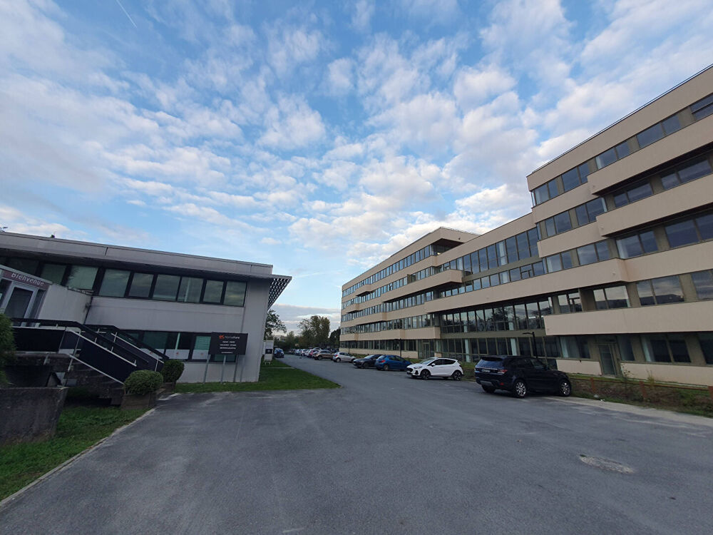   Bureaux à LOUER 