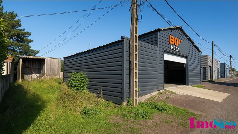   Entrepôt / Local industriel à VENDRE Saintes