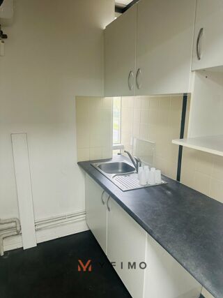   320 m2 BUREAUX  à LOUER Poissy