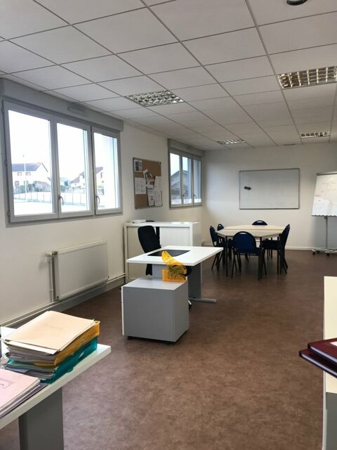 BUREAUX à LOUER 1501 71300 Montceau les mines