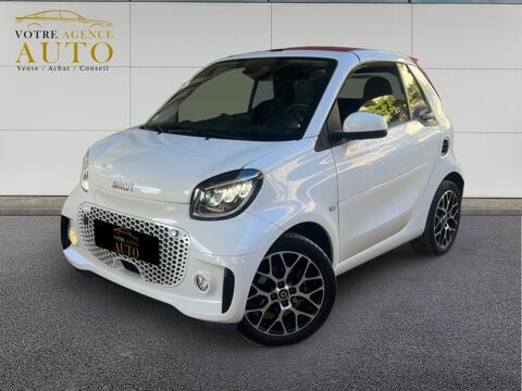 Rent a Smart ForTwo EQ Cabriolet in France (Côte d'Azur) with