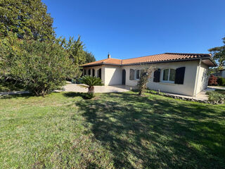 Vente Maison Maison 130 m2 Léognan Leognan