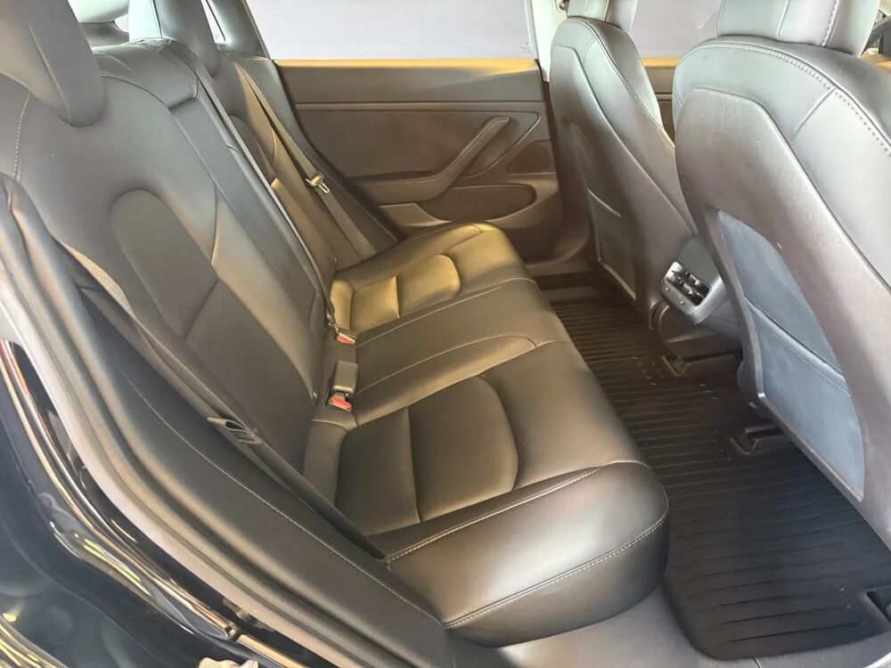 Model 3 Standard Range Plus 325hk 2020 occasion 35000 Rennes