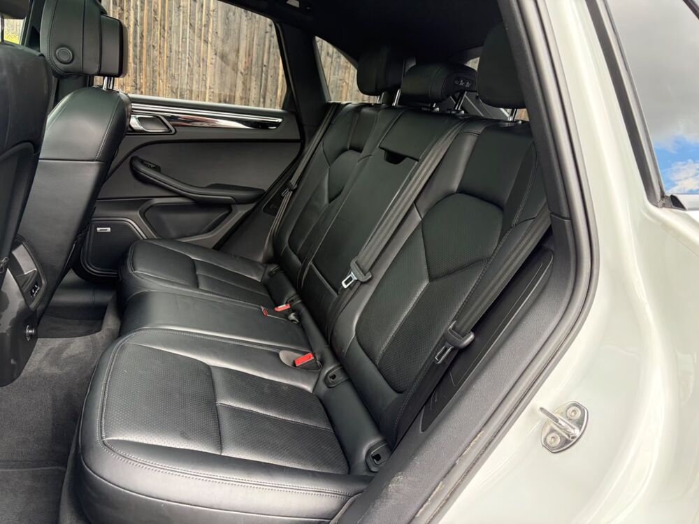 Macan S*Panorama*Sport Chrono*Kamera*Sitzk&uuml;hlung 2015 occasion 35000 Rennes