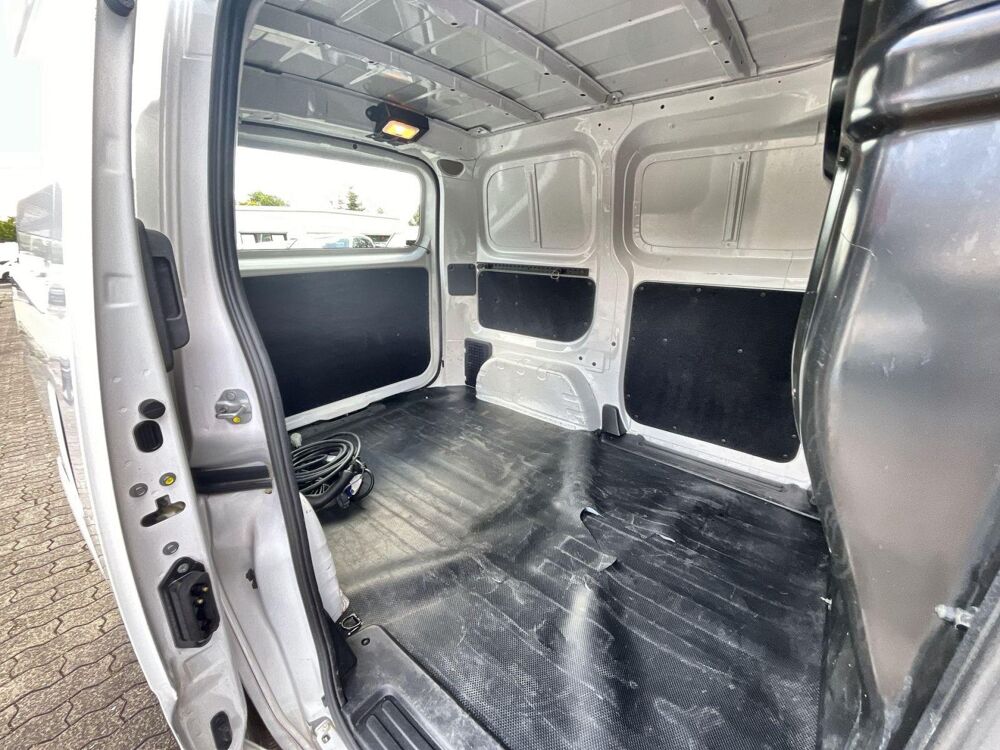 200 e-NV 2018 occasion 35000 Rennes