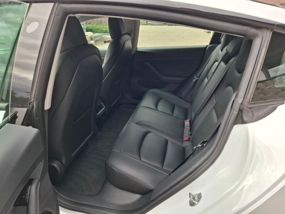 Model 3 Standard-Reichweite Plus - Hinterrad... 2020 occasion 35000 Rennes