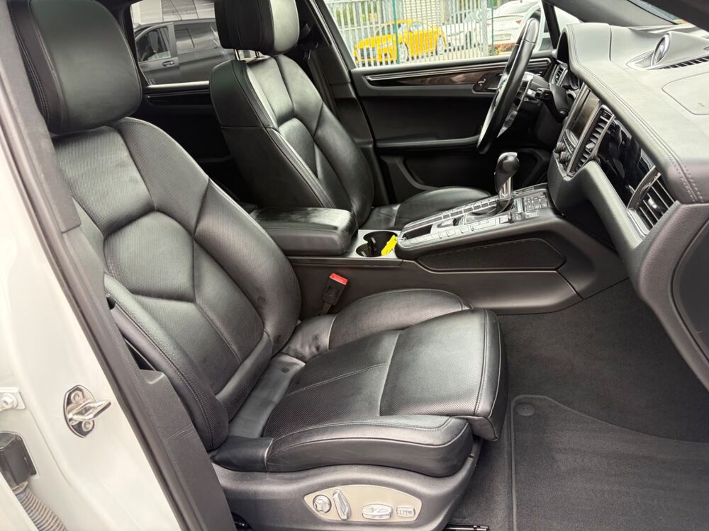 Macan S*Panorama*Sport Chrono*Kamera*Sitzk&uuml;hlung 2015 occasion 35000 Rennes