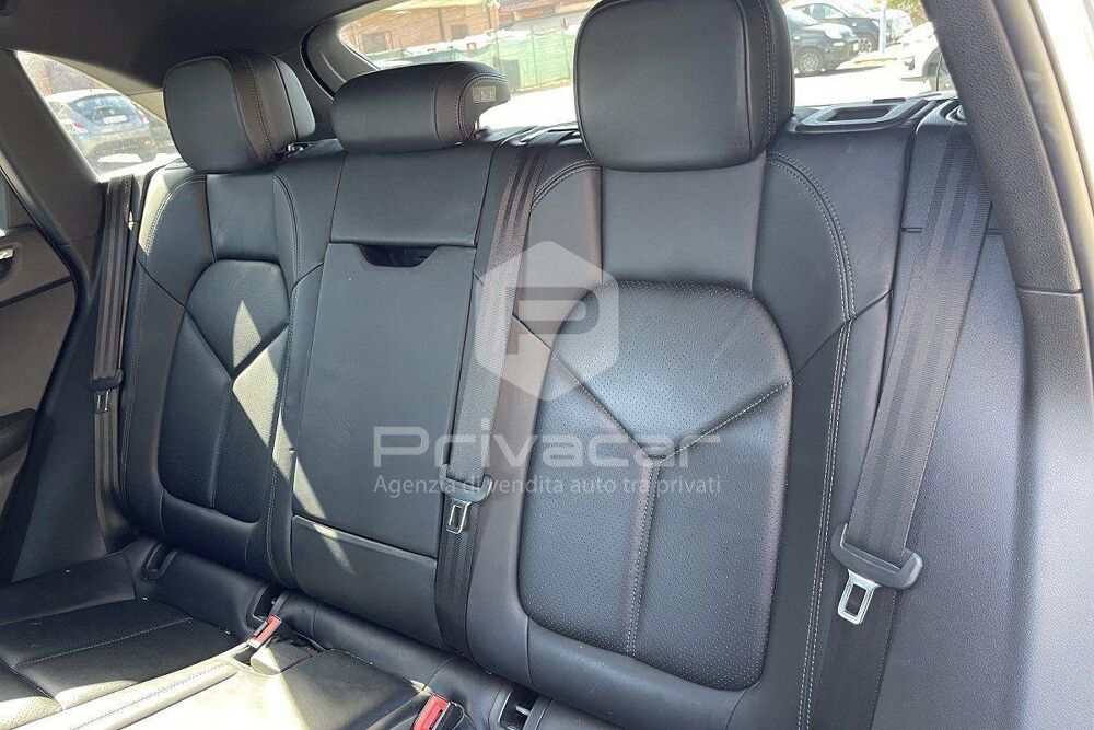 Macan PORSCHE 3.0 Diesel S 2016 occasion 35000 Rennes