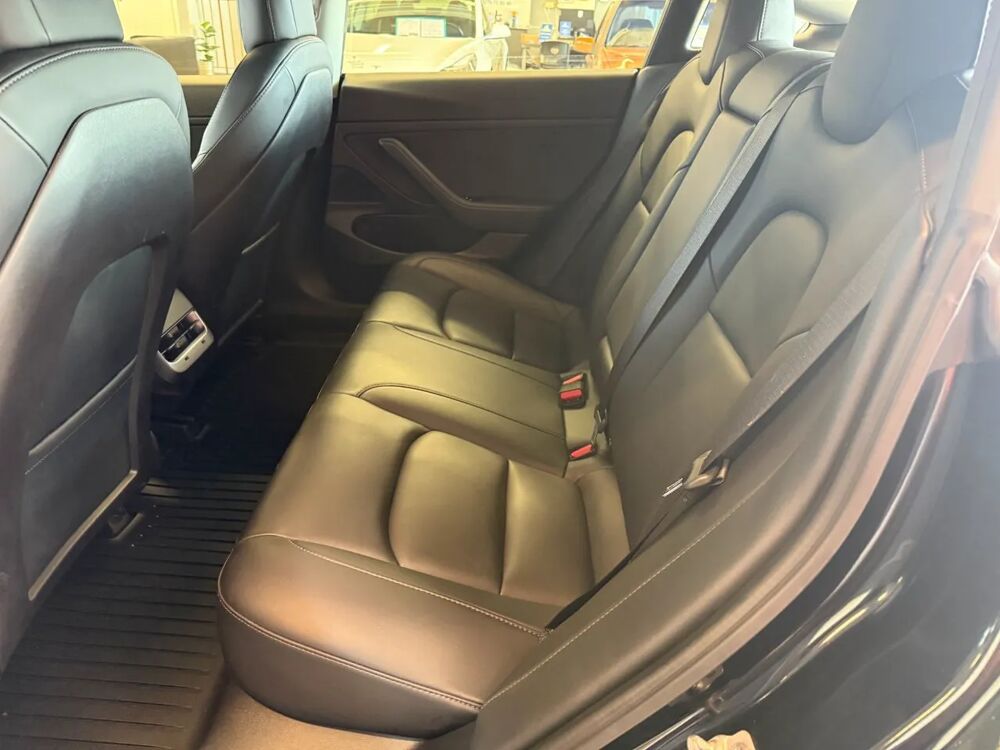 Model 3 Standard Range Plus 325hk 2020 occasion 35000 Rennes