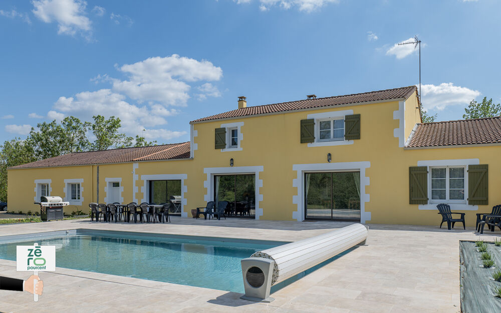 Maison de caractère avec étang privé, piscine chauffée & espace bien-être Mouzeuil-Saint-Martin (Sud Vendée)