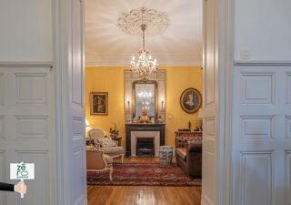  Maison à vendre 12 pièces 311 m²